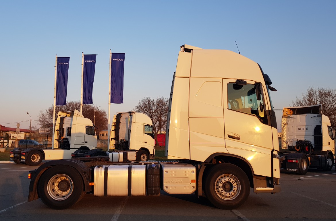 FH4 XL460